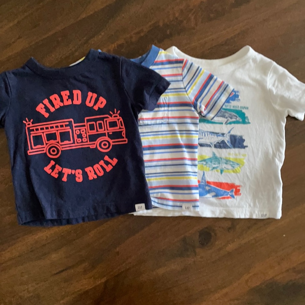 Gap baby print shirt bundle